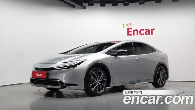 Toyota Prius 2.0 XLE AWD, 2025
