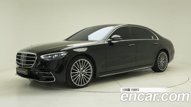 Mercedes-Benz S-Class S500 4MATIC, 2025