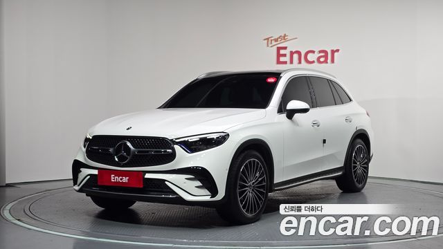 Mercedes-Benz GLC-Class GLC300 4MATIC AMG Line, 2024