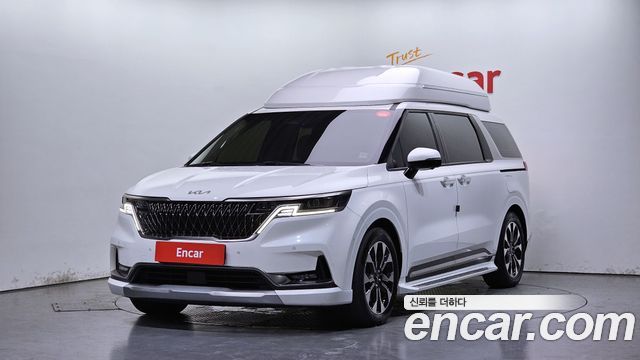 Kia Canival Gasoline 4-Seater Hi-Limousine, 2021