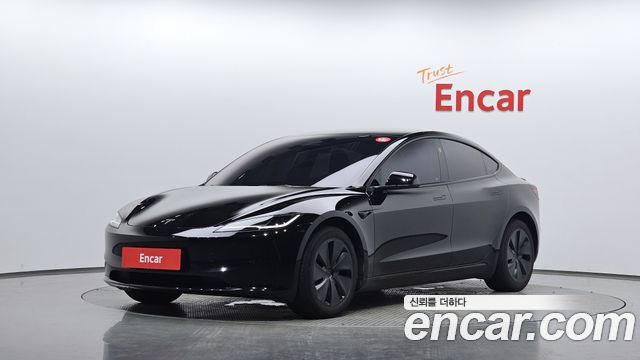 Tesla Model 3 Long Range AWD, 2024