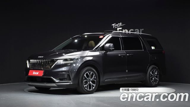 Kia Canival 11-Seater Noblesse, 2023