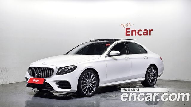 Mercedes-Benz E-Class E350 4MATIC AMG Line, 2020
