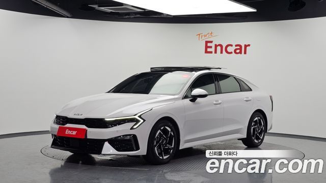 Kia K5 2.0, 2024