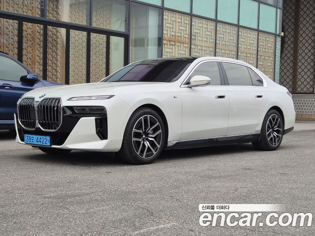 BMW i7 eDrive 50 M Sport, 2024