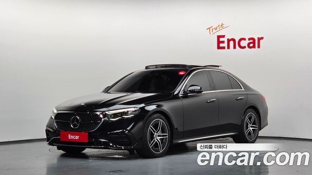 Mercedes-Benz E-Class E300 4MATIC AMG Line, 2025
