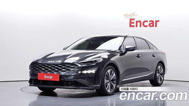 Kia K8 Signature, 2022