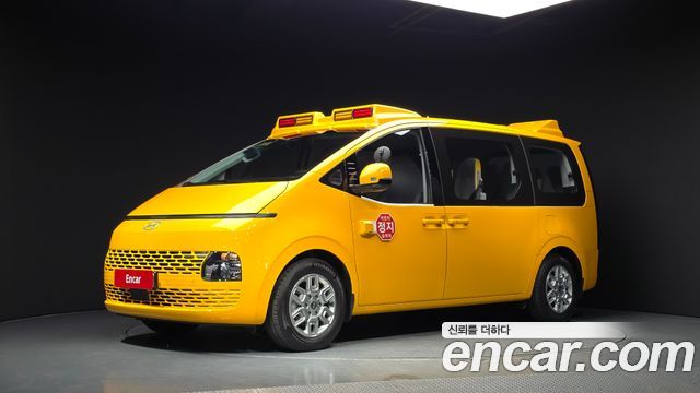 Hyundai Staria L3.5 Kinder Safety Car, 2025