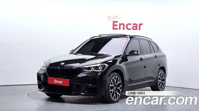 BMW X1 xDrive 20i M Sport, 2021