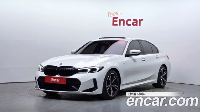 BMW 3-Series 320i M Sport, 2023