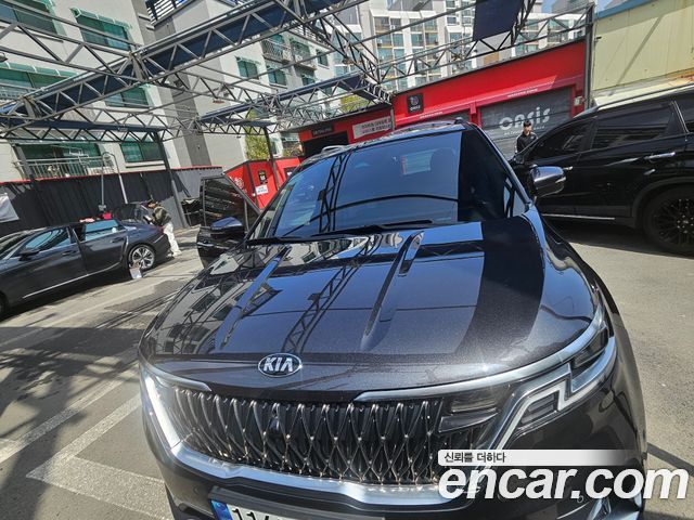 Kia Canival Gasoline 7-Seater Signature, 2021