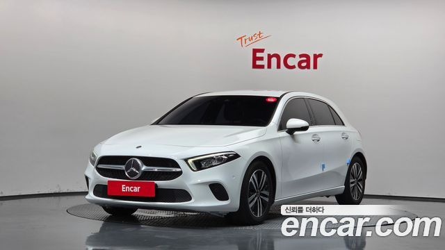 Mercedes-Benz A-Class A220 Hatchback, 2022