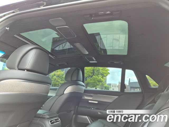 Genesis G90 Gasoline 3.5 Turbo AWD, 2022