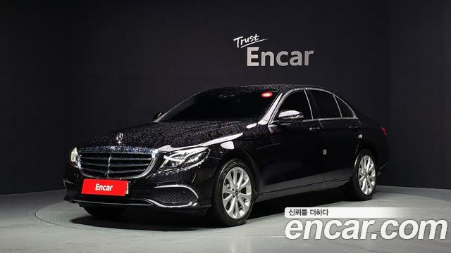 Mercedes-Benz E-Class E300 4MATIC Exclusive, 2018