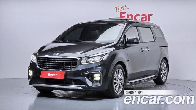 Kia Canival 7-Seater Limousine, 2019
