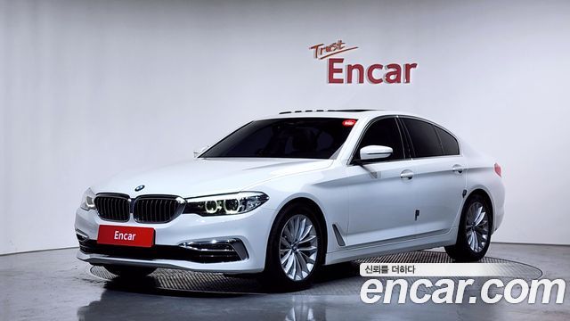 BMW 5-Series 530i Luxury Plus, 2019