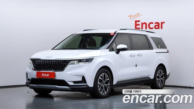 Kia Canival Diesel 9-Seater Prestige, 2023