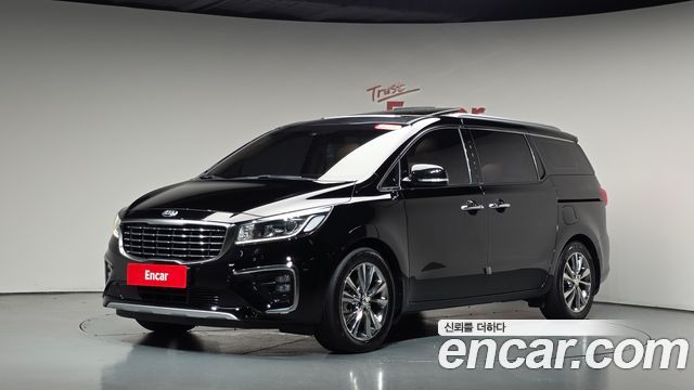 Kia Canival 9-Seater Prstige, 2020