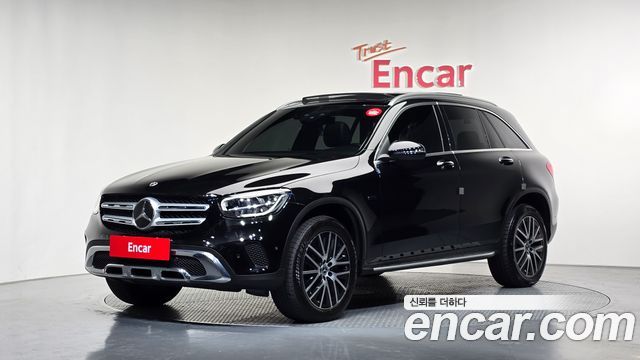 Mercedes-Benz GLC-Class GLC300e 4MATIC, 2021