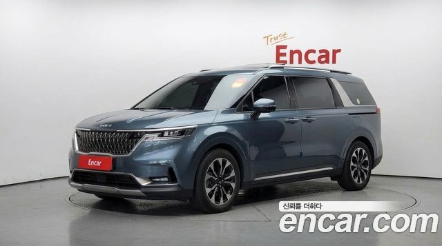 Kia Canival Gasoline 7-Seater Signature, 2022