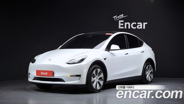 Tesla Model Y Long Range AWD, 2023