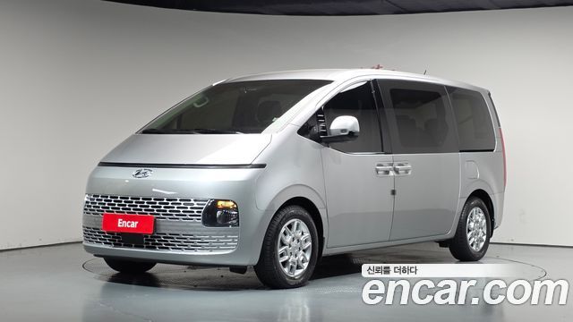Hyundai Staria Tourer 9-Seater, 2022