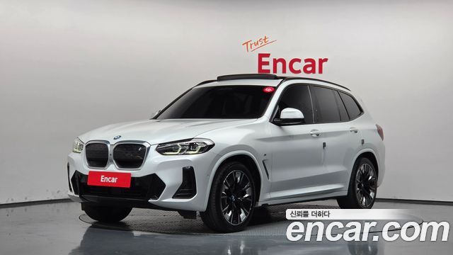 BMW iX3 M Sports, 2021