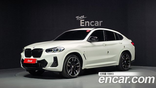 BMW X4 xDrive M40i, 2022