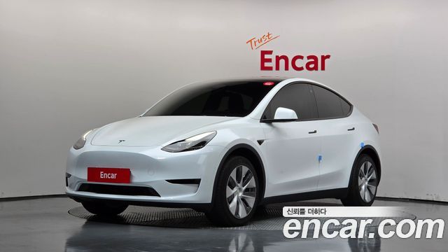Tesla Model Y RWD, 2023