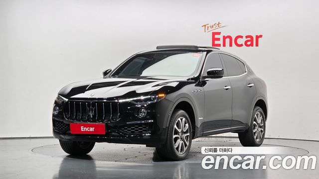 Maserati Levante 3.0 AWD GranLusso, 2020