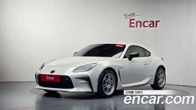 Toyota 86 2.4 Standard, 2022