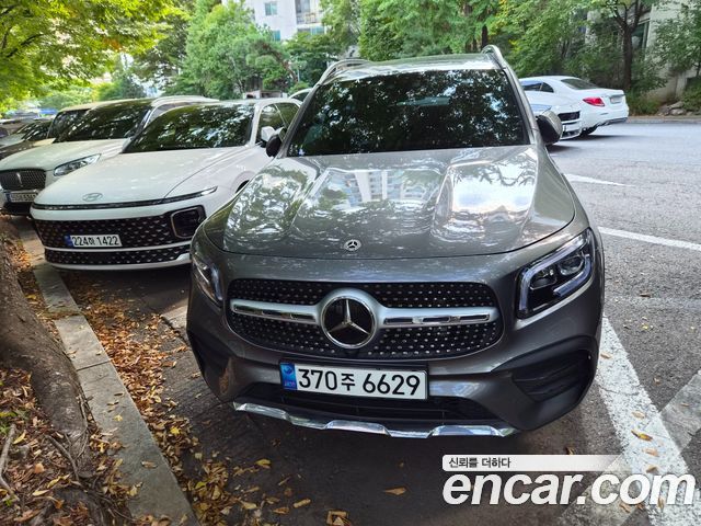 Mercedes-Benz GLB-Class GLB250 4MATIC, 2023