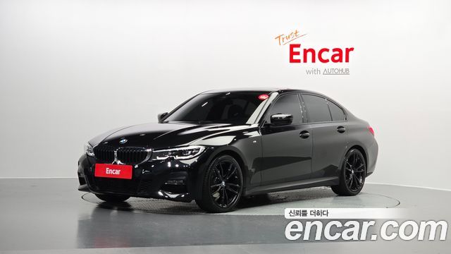 BMW 3-Series 320i M Sport, 2020