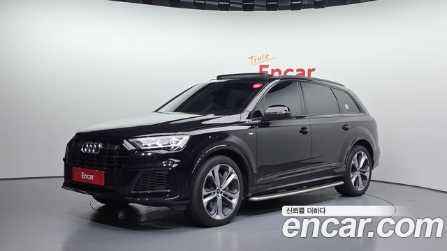 Audi Q7 55 TFSI Quattro Premium, 2022