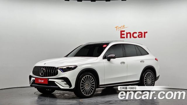 Mercedes-Benz GLC-Class GLC300 4MATIC AMG Line, 2025