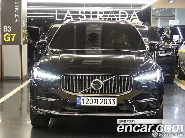 Volvo XC60 B5 Ultimate Bright, 2022