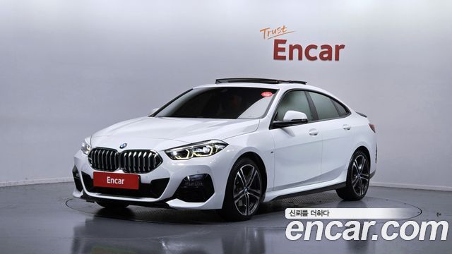 BMW 2-Series 220i M Sports, 2021