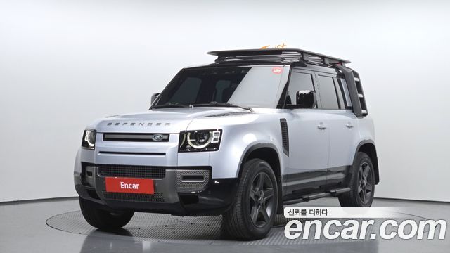 Land Rover Defender 110 P300 X-Dynamic SE, 2024