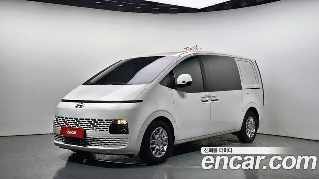 Hyundai Staria Cargo 5-Seater, 2022
