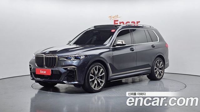 BMW X7 M50i 6STR, 2022