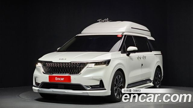 Kia Canival Gasoline 9-Seater Hi-Limousine, 2021