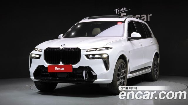 BMW X7 xDrive 40d M Sport 7 STR, 2025