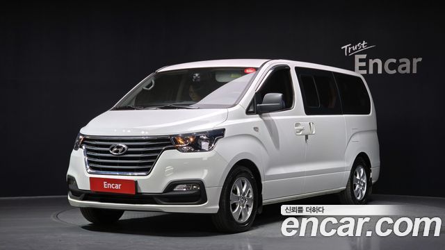Hyundai Starex Urban 9-Seater, 2019