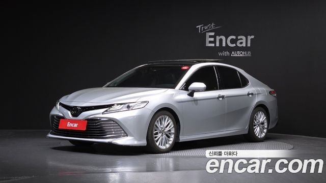 Toyota Camry 2.5, 2018