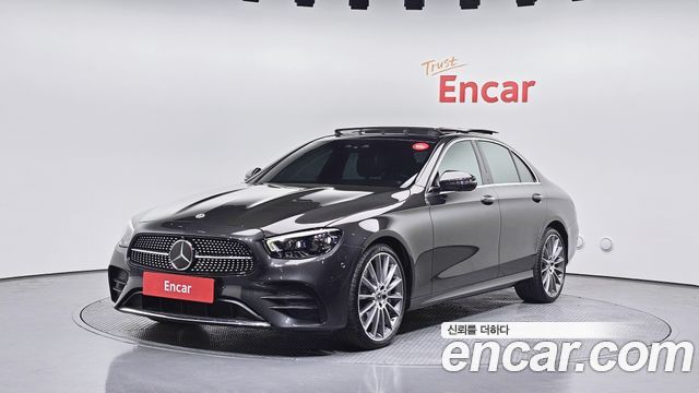 Mercedes-Benz E-Class E350 4MATIC AMG Line, 2022