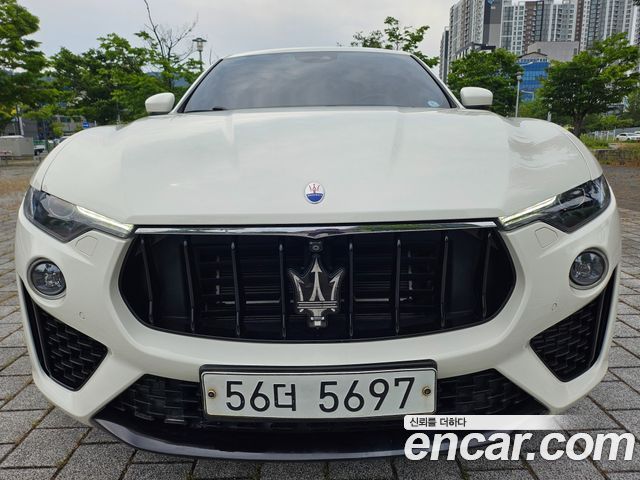 Maserati Levante 3.0 AWD GranSport, 2019