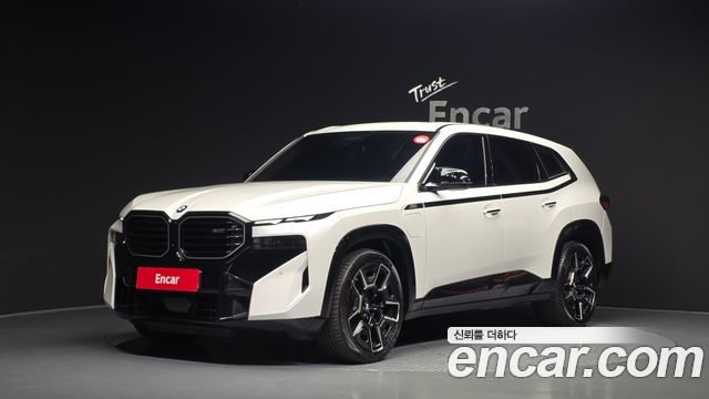 BMW XM 4.4, 2023