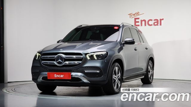 Mercedes-Benz GLE-Class GLE300d 4MATIC, 2020