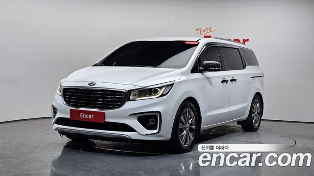 Kia Canival 9-Seater Prstige, 2019