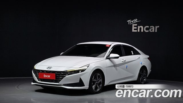Hyundai AVANTE 1.6, 2022